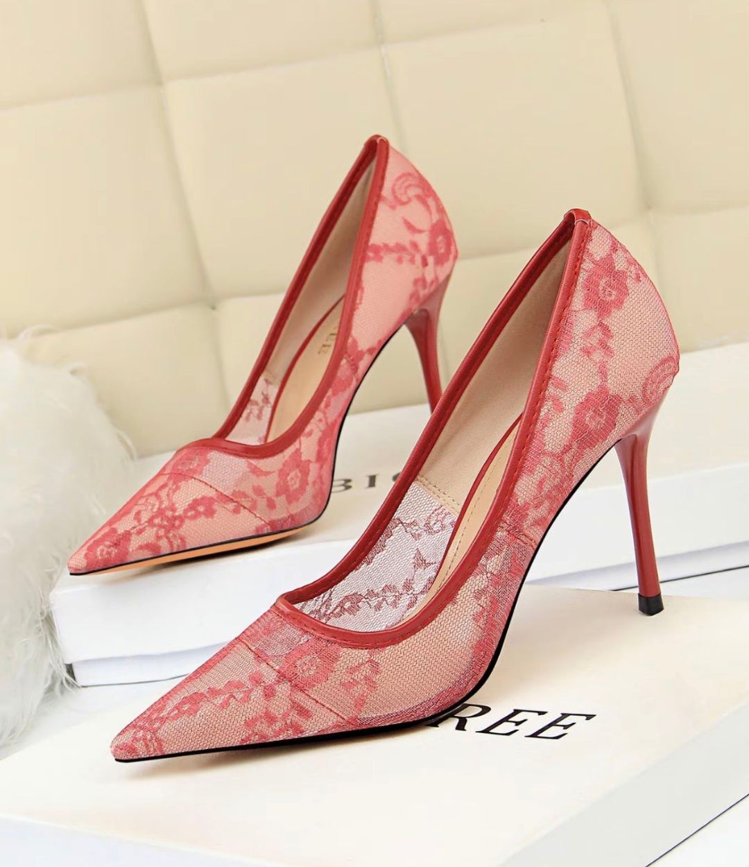 Tacco a Spillo in Pizzo